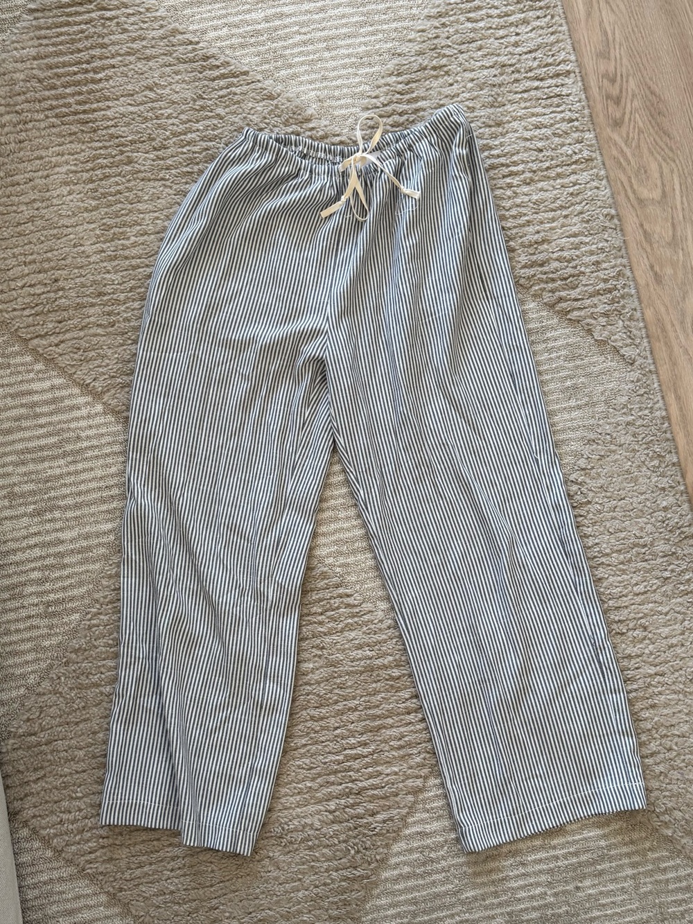 Striped Cropped Wide Leg Pants - Women